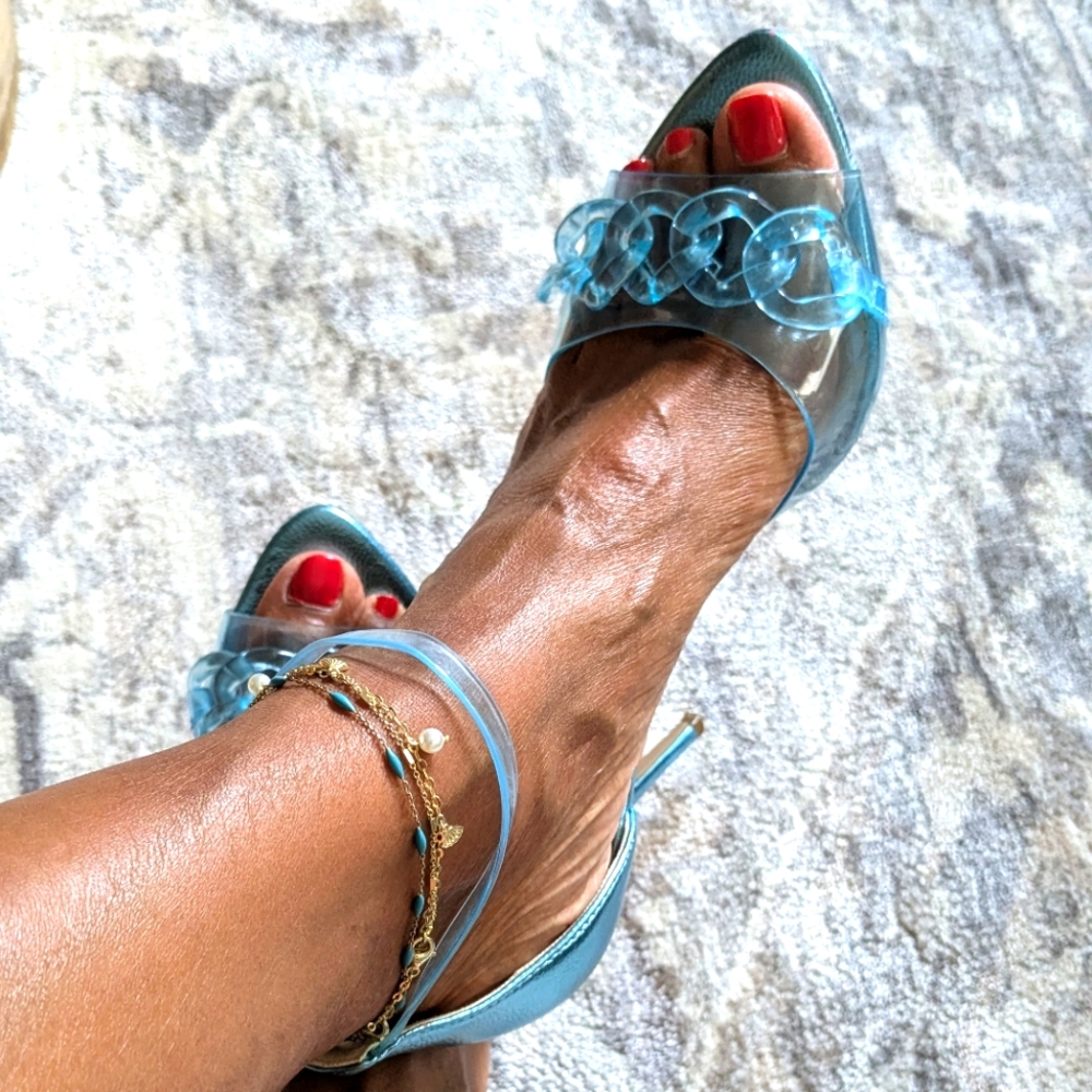 Jessica Simpson Wayri Lucite Chainlink Sandal - Picture 8 of 12